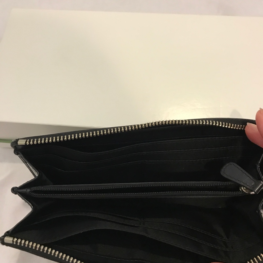 Coach big wallet - Picture 4 of 4